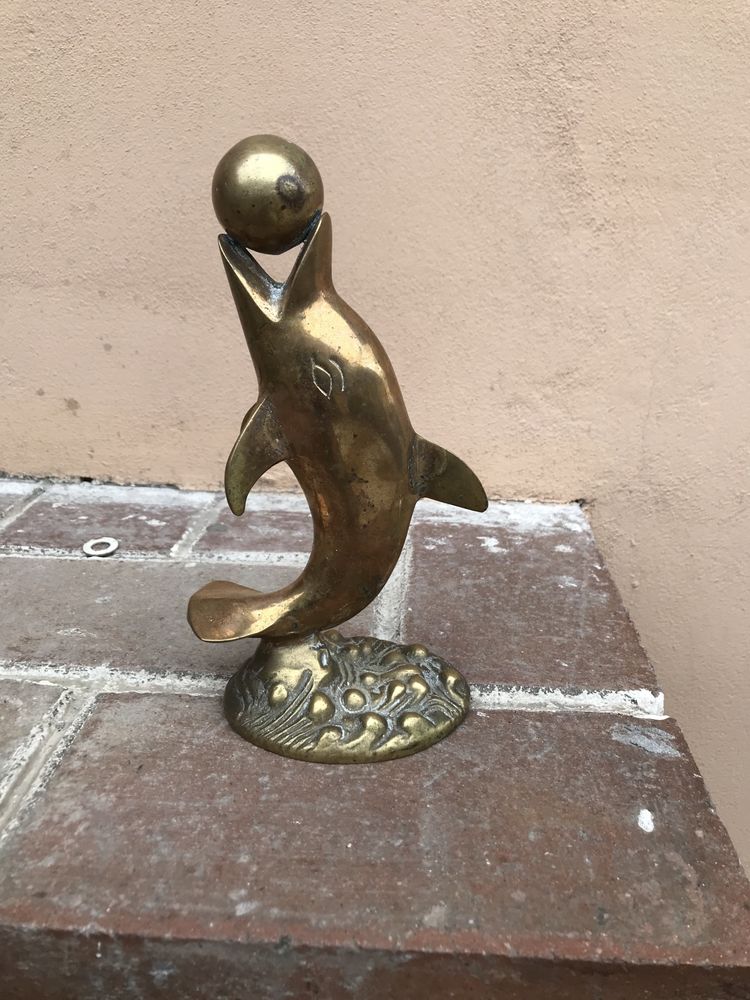 Statueta delfin bronz