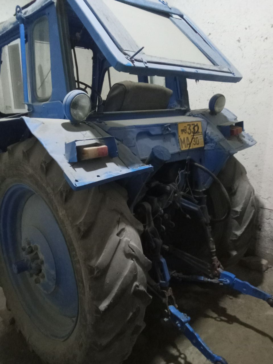 Mtz80 traktor. Pulug va chiziqli bilan birga sotiladi