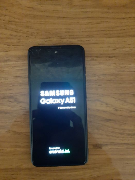 Продам сотовый телефон Samsung А51