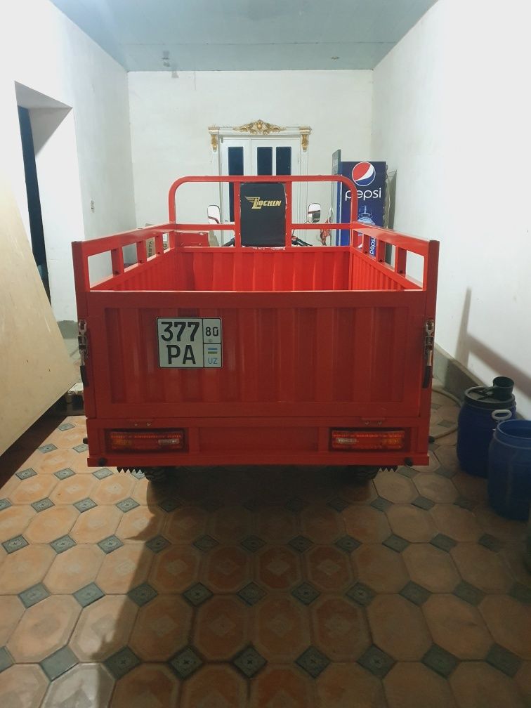 Lochin Motosikil