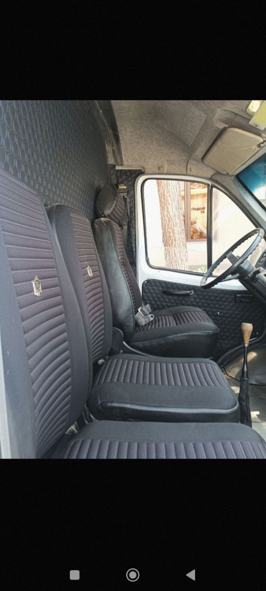 Gazel 1995 yil 4.20 bortli