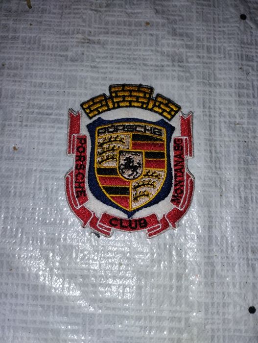 Емблеми за дрехи