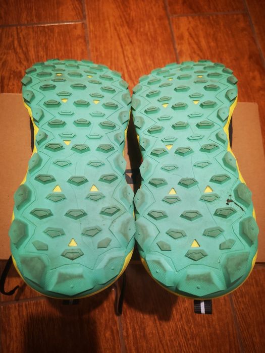 Pantofi sport adidași Mizuno ibuki 4 mărime 38 24 cm