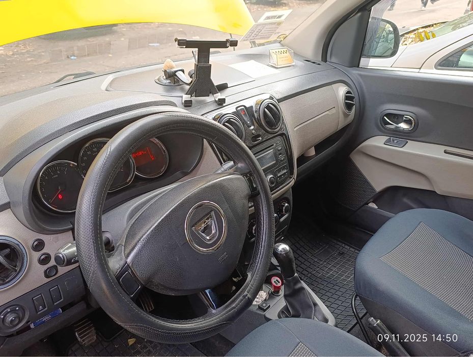 Такси DACIA Lodgy