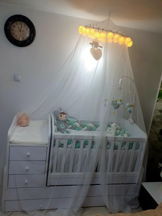 Patut bebelus care face și pat super pret