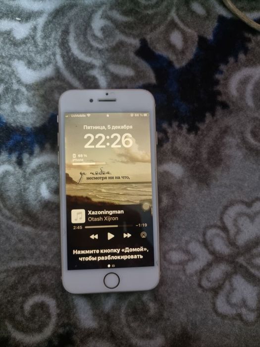 iPhone 8 Xotirasi 64 talik sotiladi 1Mln kami bor . Abmenga ham bor