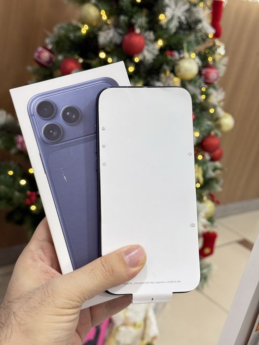 iPhone 17 Pro Max в идеaльном состоянии