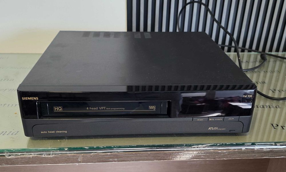 VHS/Video player Siemens FM705 - import Germania