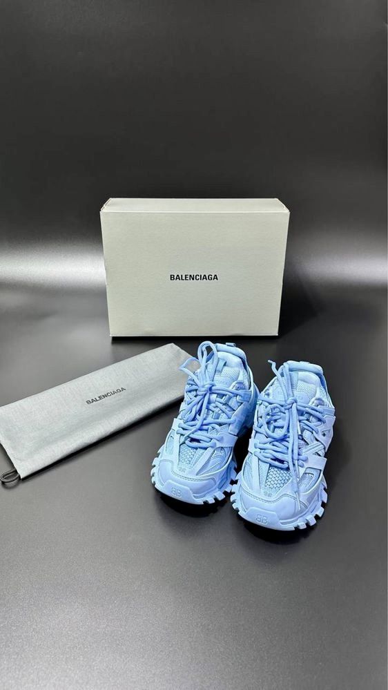 Balenciaga Track