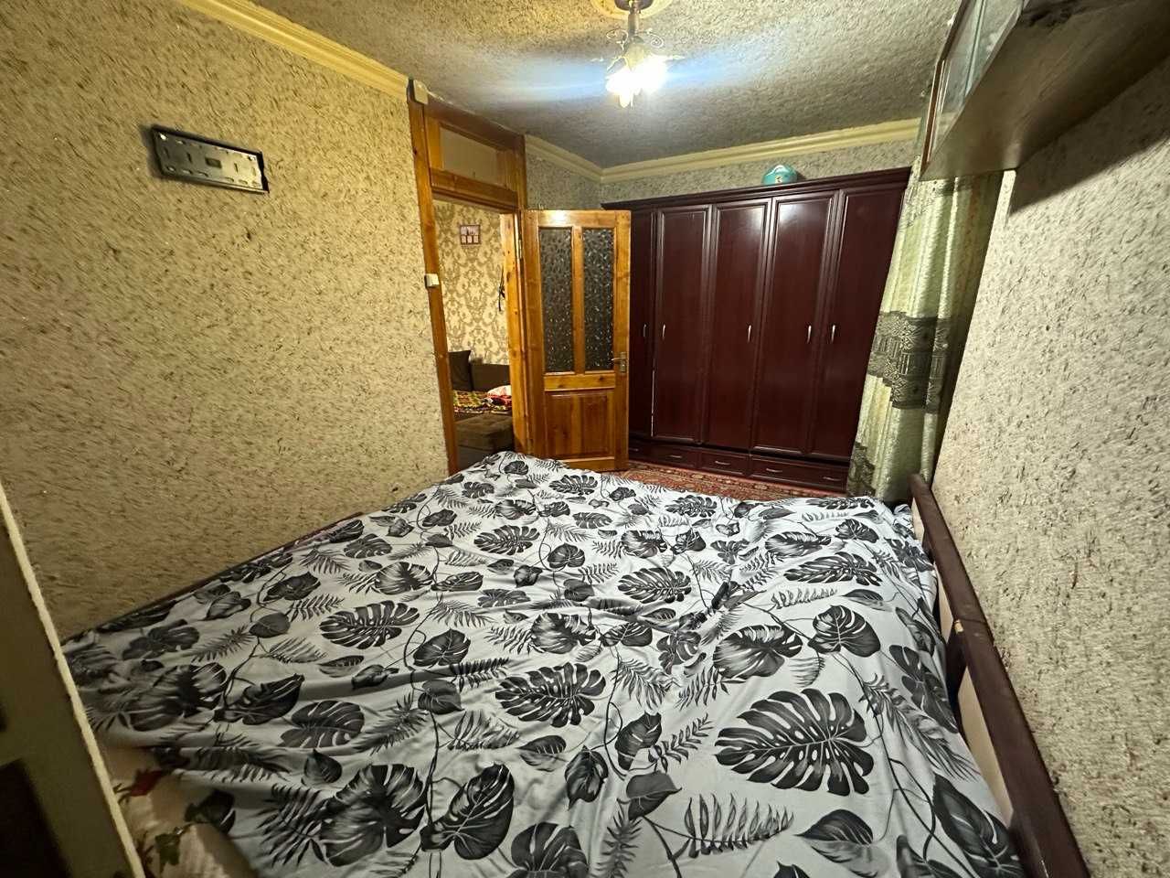 Продаётся квартира в  1вом этаже под бизнес