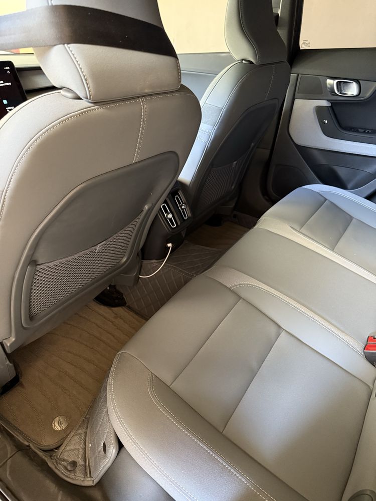 Polestar 2 bez panarama