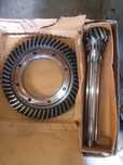 Pinion + coroana u650 nou.