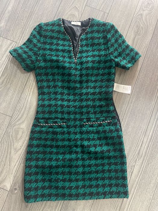 Красива рокля на Sandro