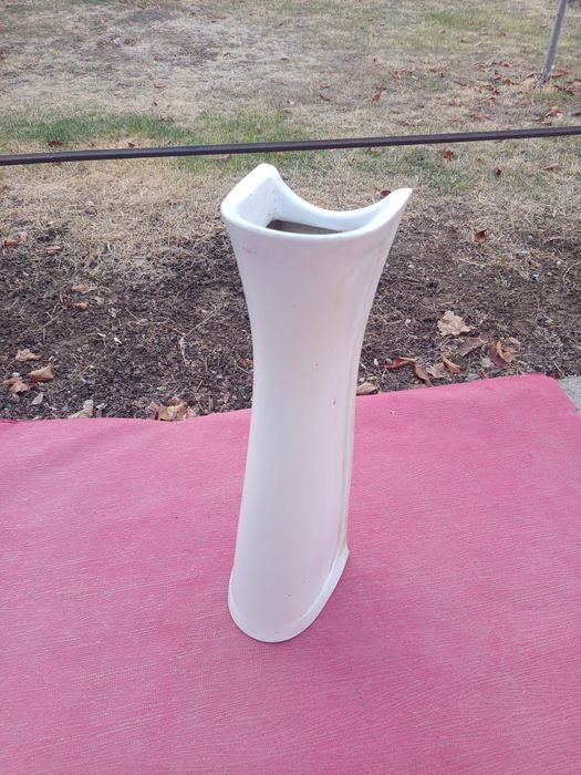 Стойка для раковины .