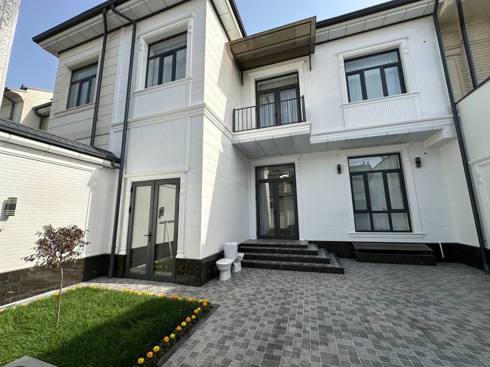 Продаётся евродом на Ипакчилик