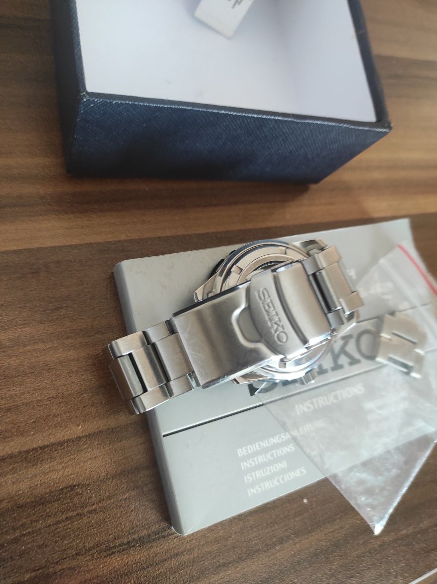 Seiko 5 Sports automatic