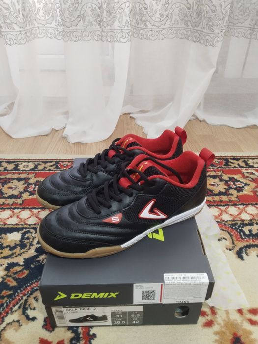 Бутсы мужские для зала