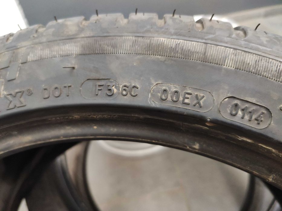 2бр Летни Гуми 245 40 17 - Michelin