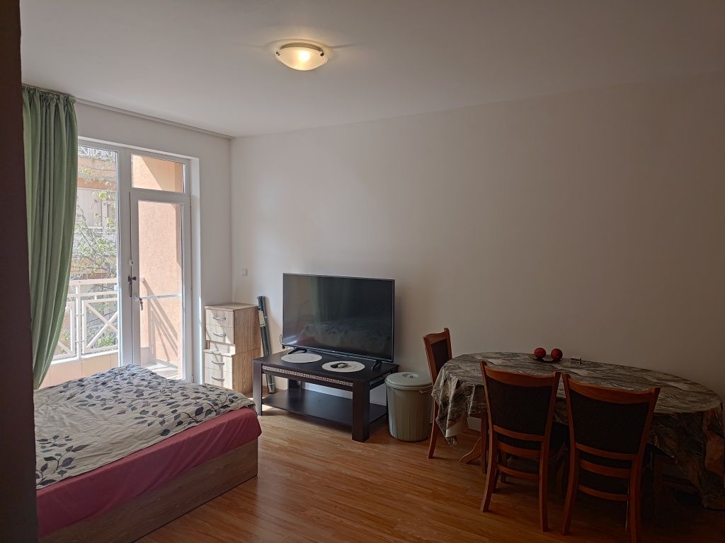 Продава се Тристаен апартамент в к.к. Слънчев бряг - 77 кв.м за 715 €/кв.м - Снимка #2