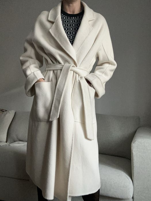 Palton Max Mara 100% casmir S-M