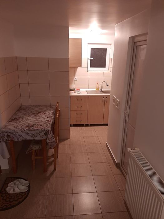 Camera de inchiriat utilități incluse în pret