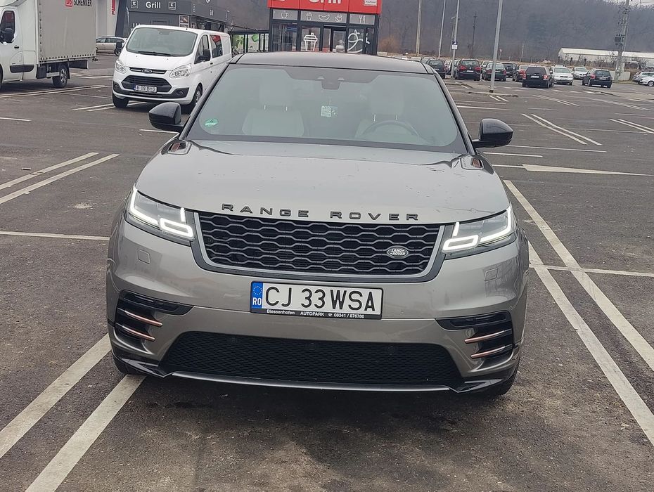 Land Rover Range Rover Velar Range Rover Velar 3.0 Diesel R-Dynamic 300 CP