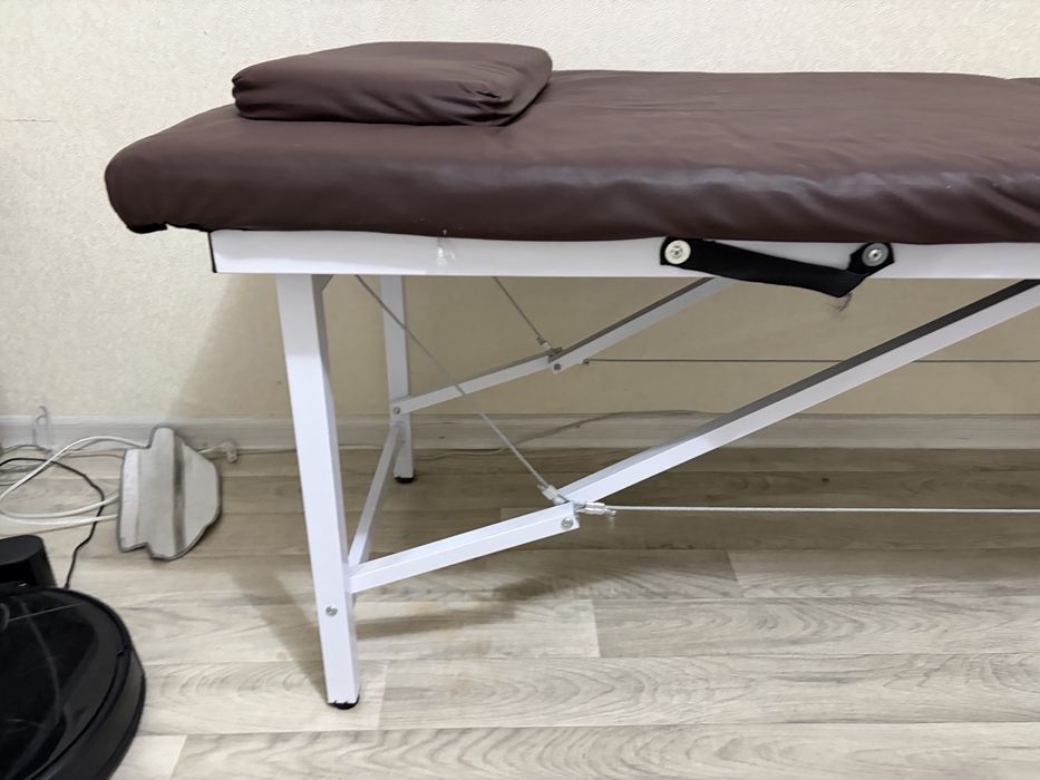 Кушетка для капельниц или же для лешмейкеров