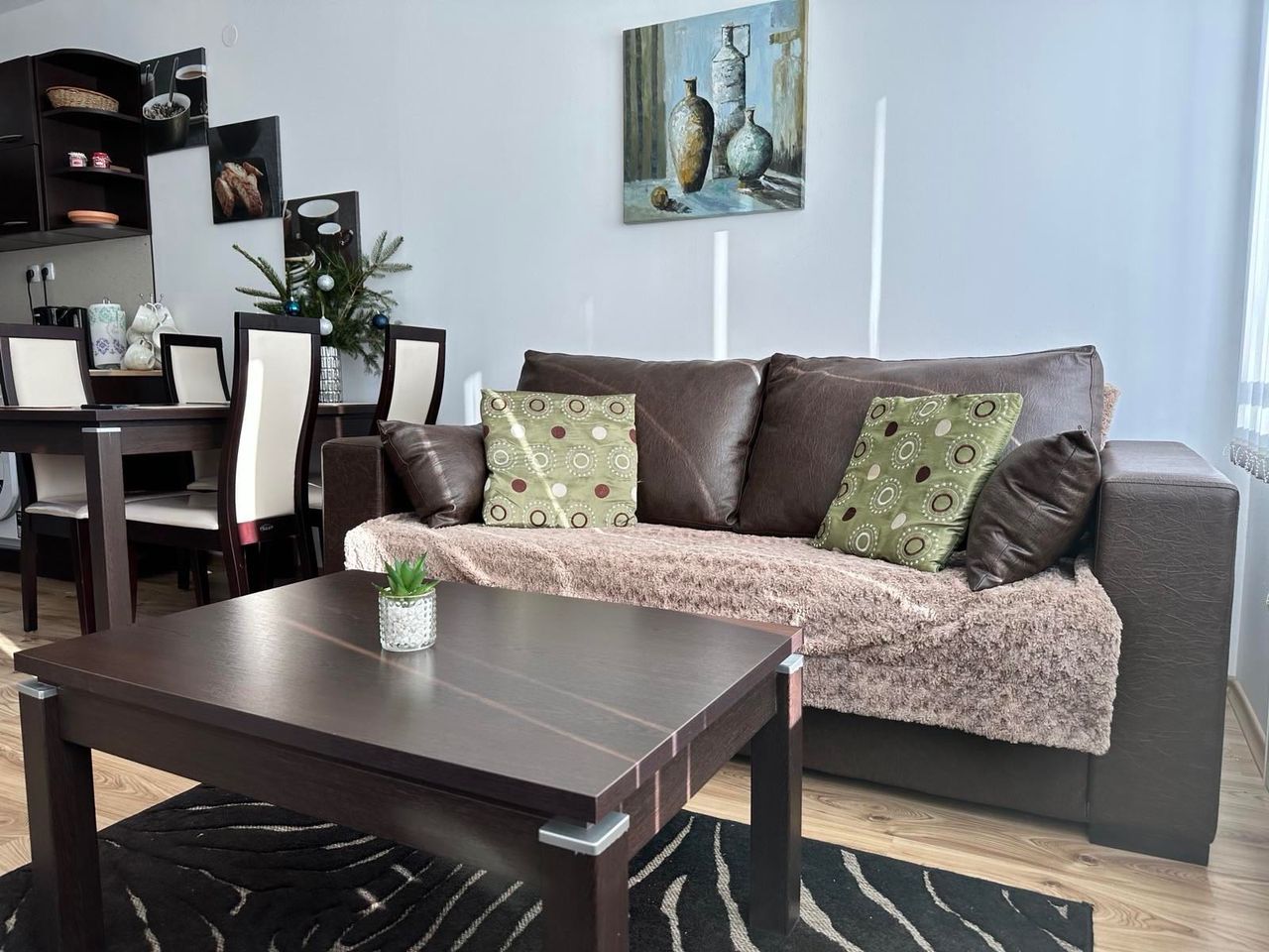 Дава се под наем Едностаен апартамент в Банско - 65 кв.м за 51 € - Снимка #1