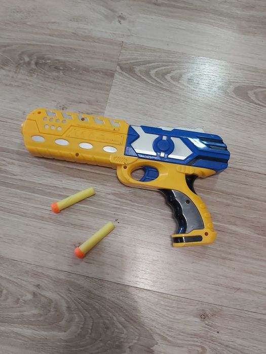 Автомат бластер в рабочем состоянии
