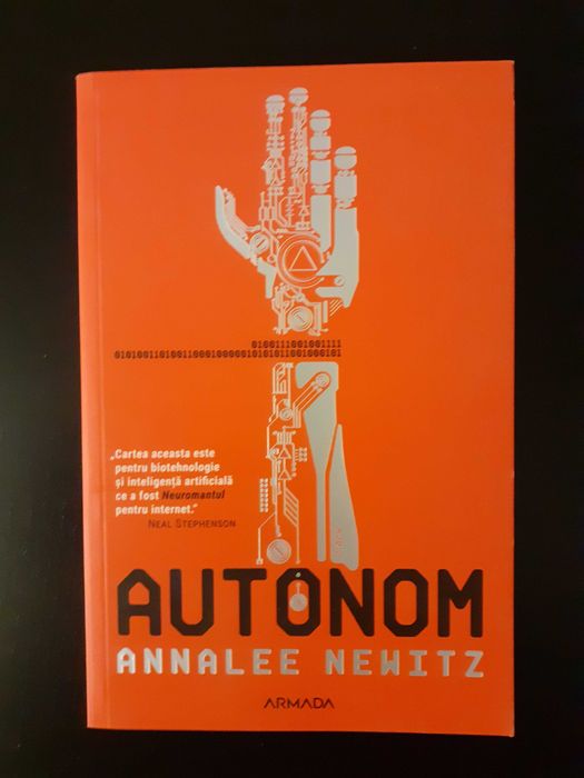 Cărți SF de autori consacrati, română și engleză (ex. noi)