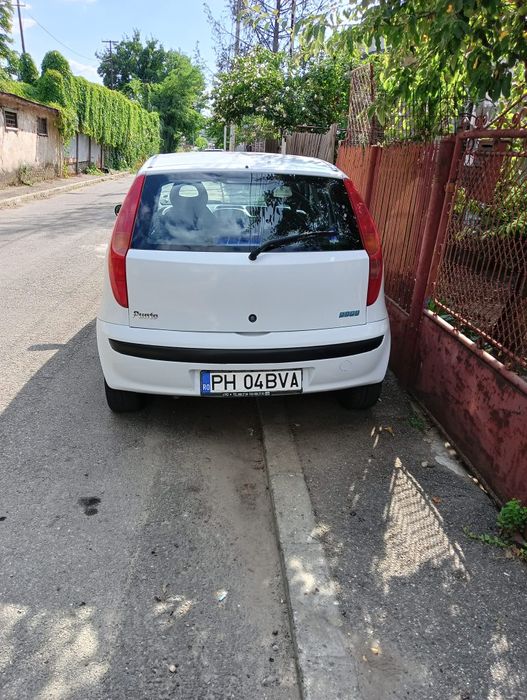 Vând Fiat Punto ,utilizat