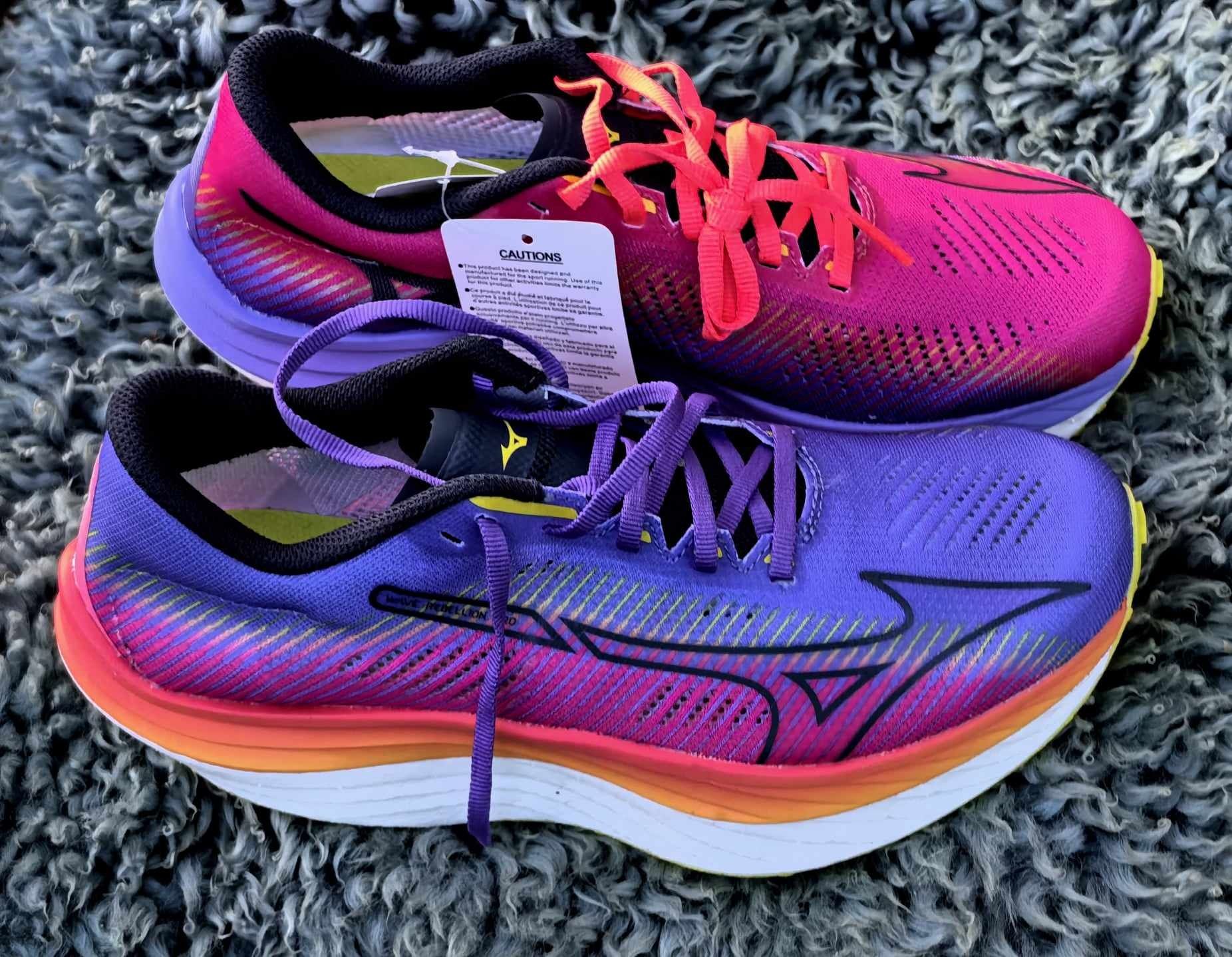 Mizuno оригинални дамски сникърси 38.5
