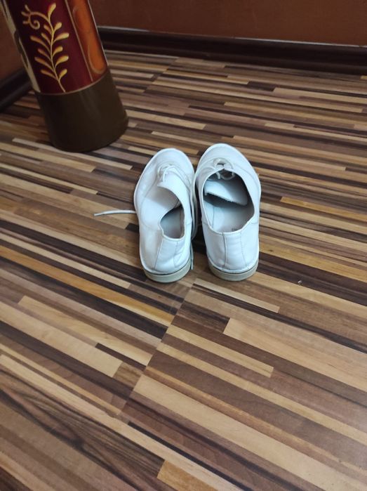 Pantofi piele ,mărimea 38