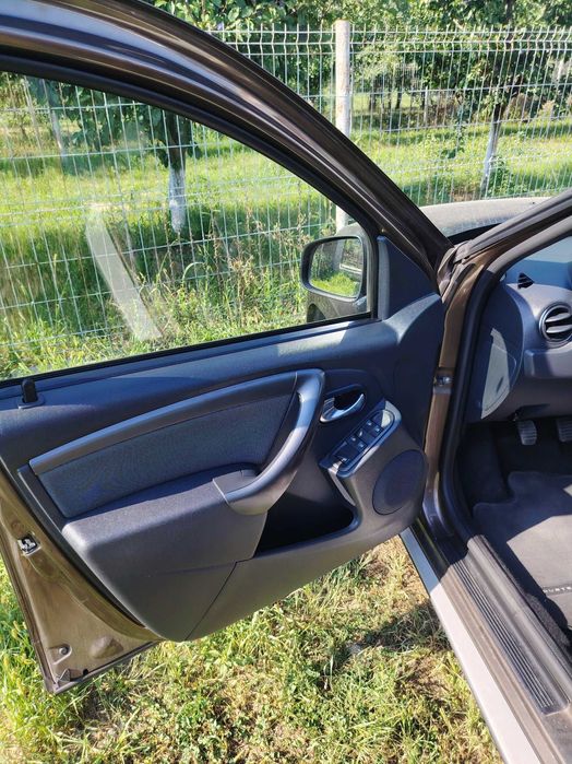 Se Vinde Dacia Duster