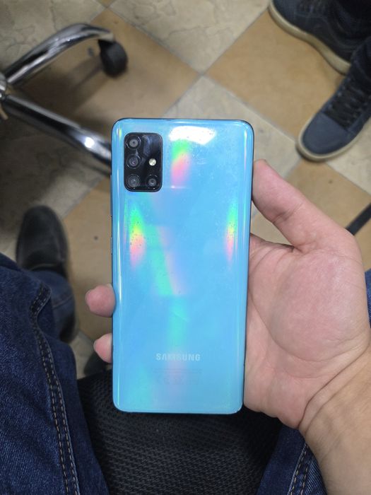 Samsung A51 ideal