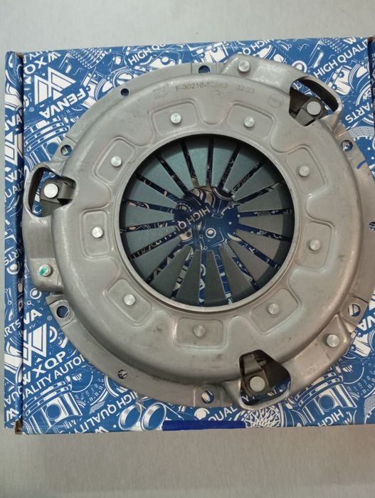 Корзина сцепления на Ниссан Примера Р10 2.0л