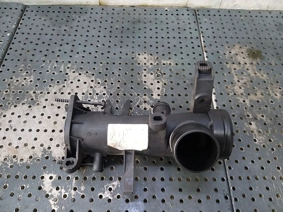Tubulatura admisie aer 1.4 tfsi vw passat b6 3c 03c129617e