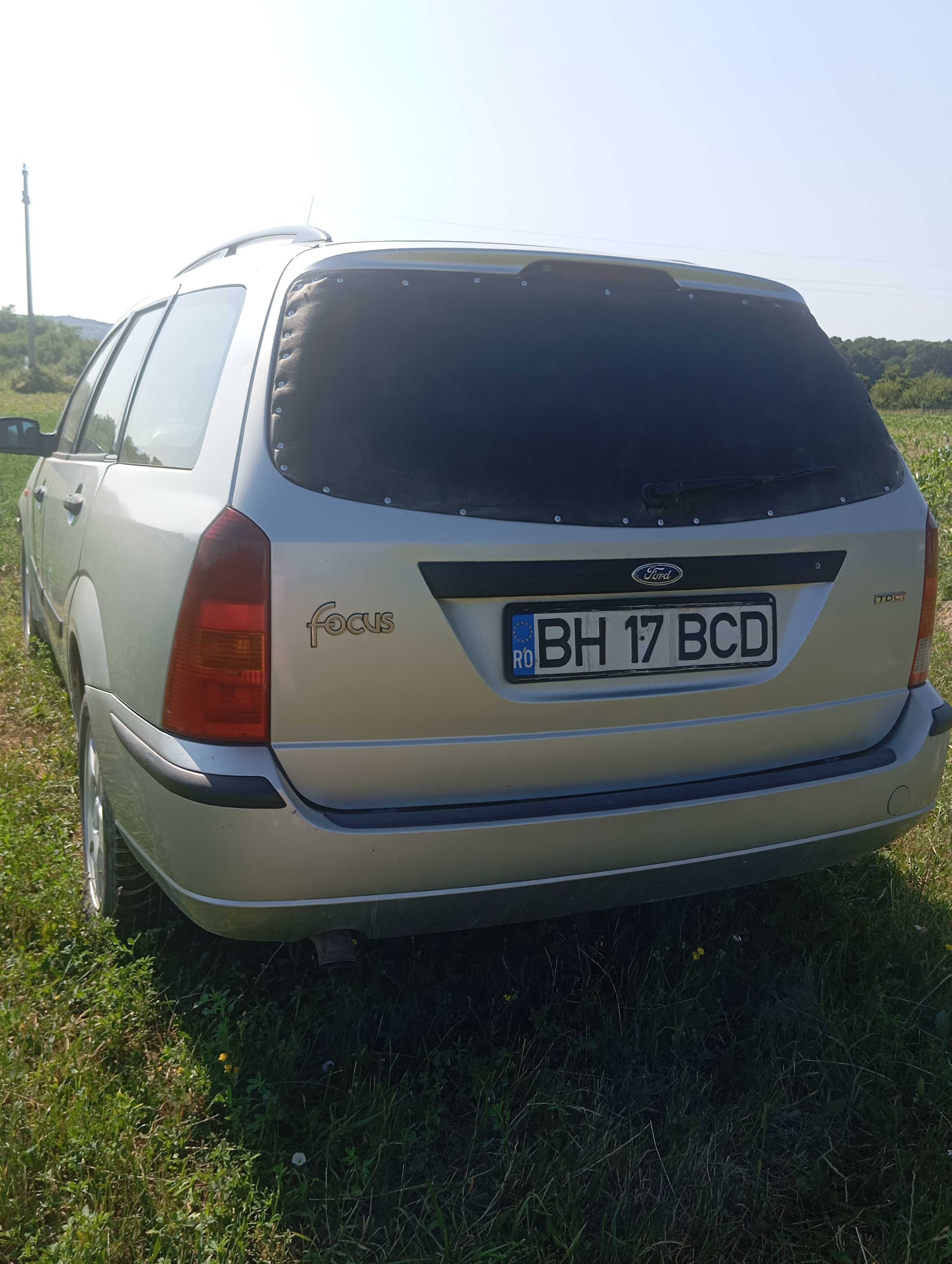 Vând Ford focus  din 2002