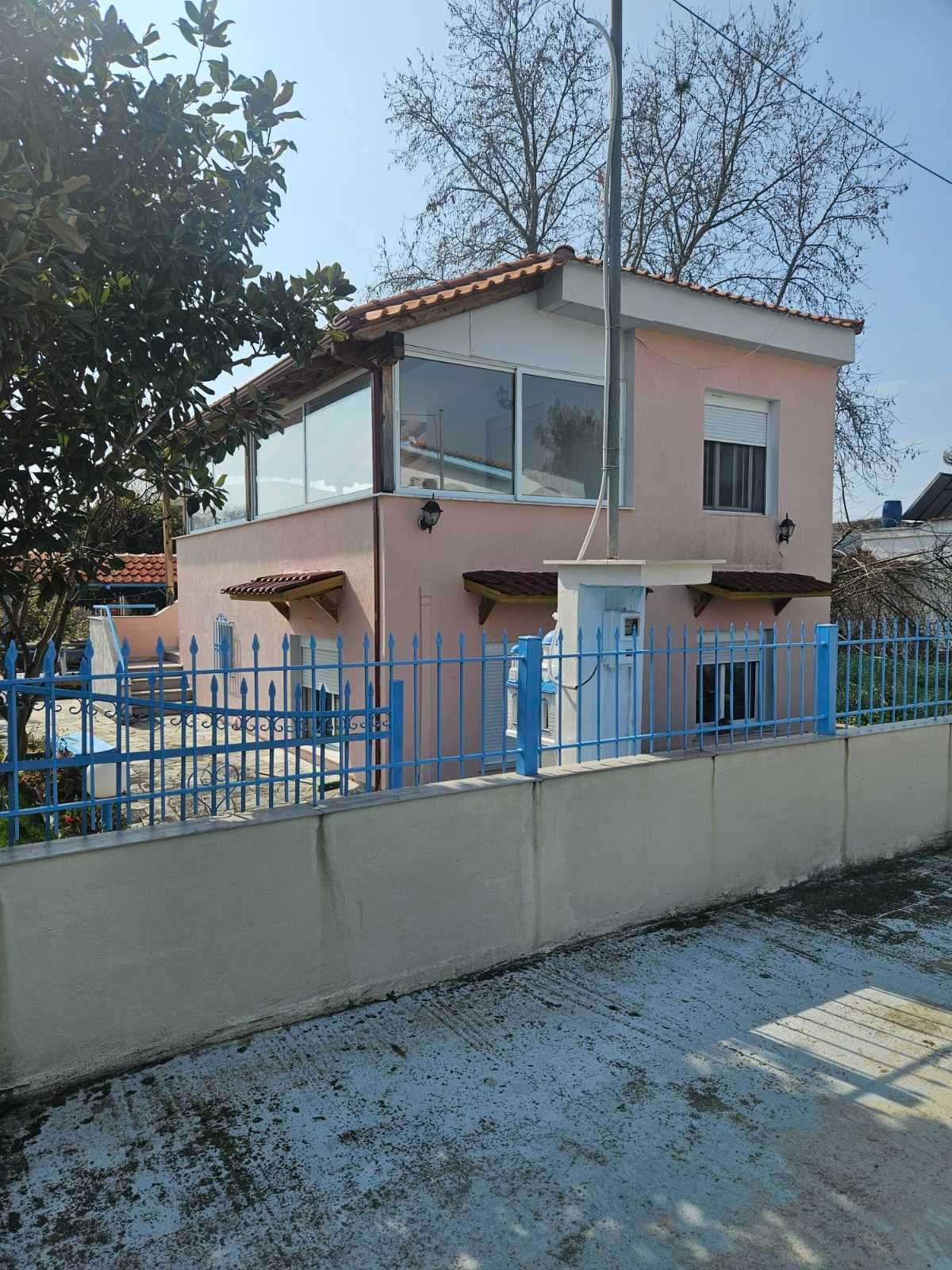 Къща на два етажа в Паралия Офринио, Гърция