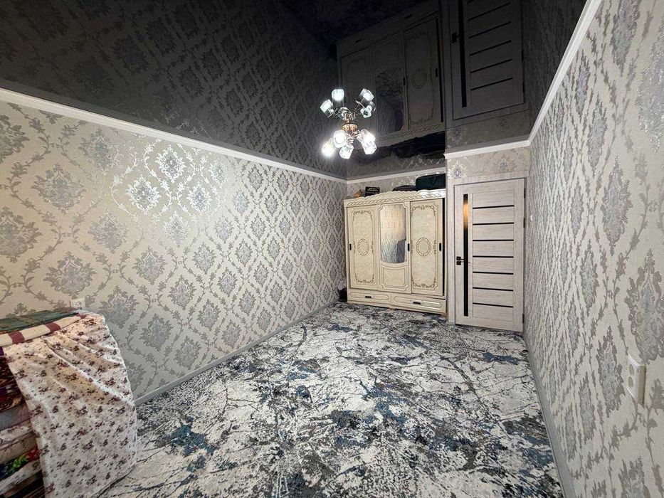 Продаётся 2х комн квартира на 2 этаже Ор-р Русалка