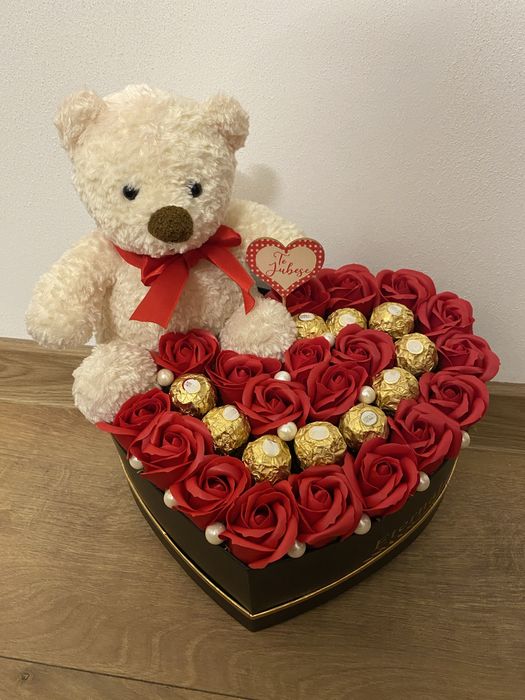 Aranjmamente florale pentru valentines day/ 8 martie