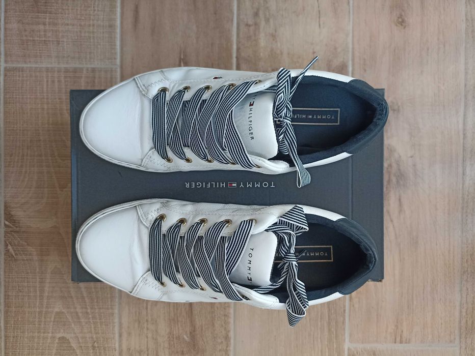 Дамски маратонки Tommy Hilfiger