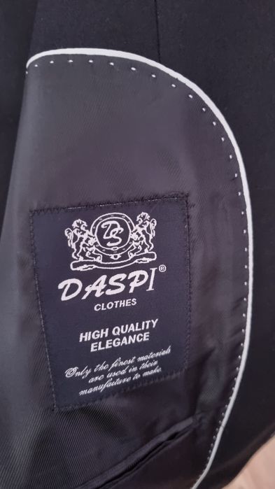 Costum barbatesc cu vesta