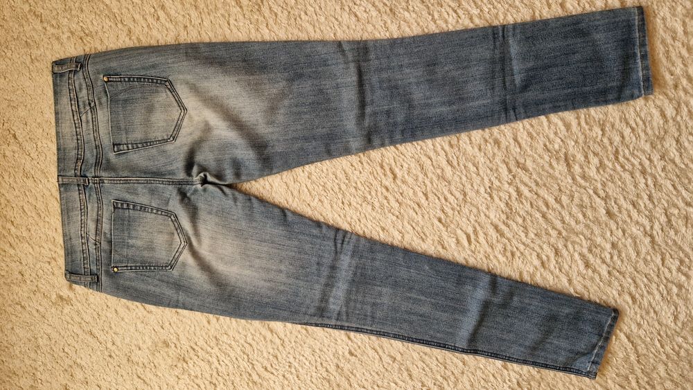 Blugi de vara, talie joasa