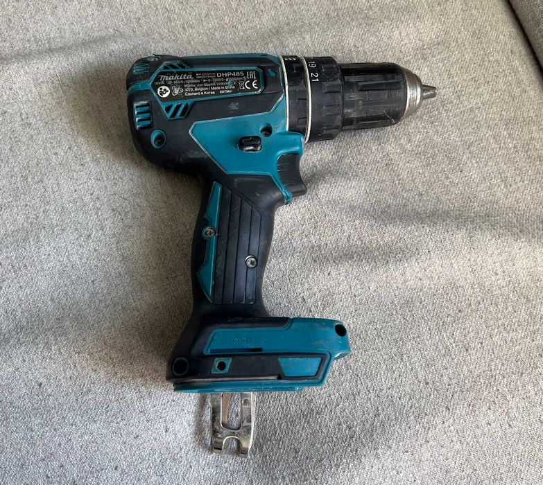 Masina de gaurit si insurubat cu percutie Makita DHP485 - corp