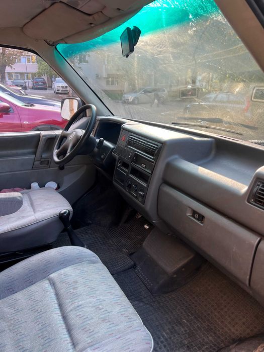 Volkswagen Transporter 4