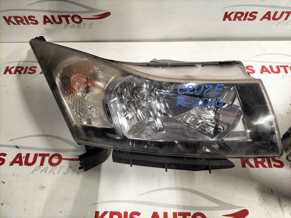 Фар - фарове Chevrolet Cruze / Шевролет Круз 2010г.