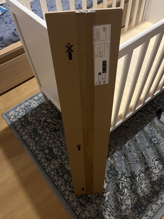 Patut Ikea SUNDVIK + bara de protectie laterala