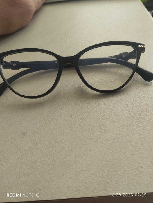 Нови рамки за очила