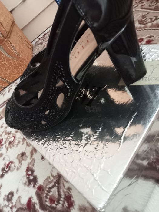 Женские туфли новые